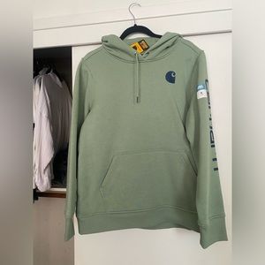 Women’s Carhartt hoodie. Never worn.